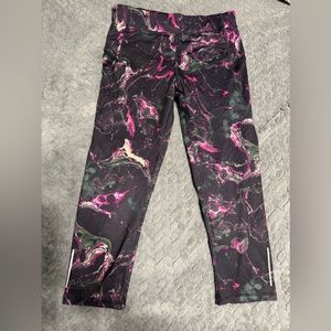 Champion Blk/ Purple Marble 7/8 Crop Back Zipper Pocket Leggings Sz S